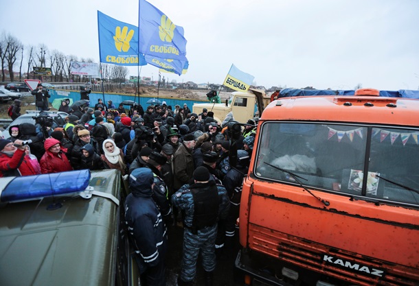 Автомайдан в Межигорье. Фото ключевых событий Евромайдана 10-12 января